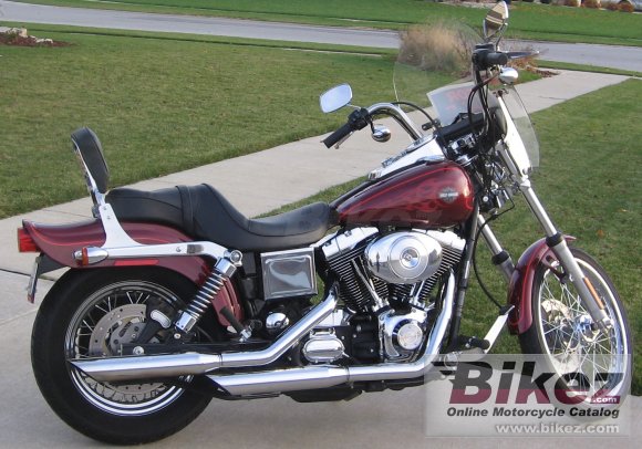 2002 Harley-Davidson FXDWG Dyna Wide Glide photo